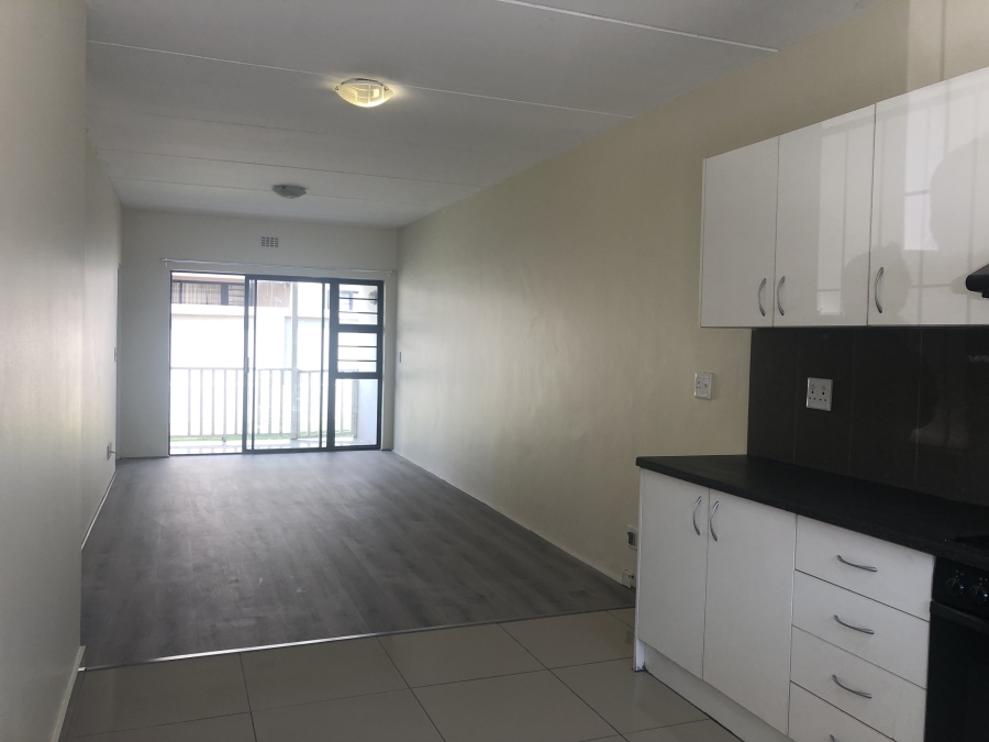 To Let 2 Bedroom Property for Rent in Burgundy Estate Western Cape